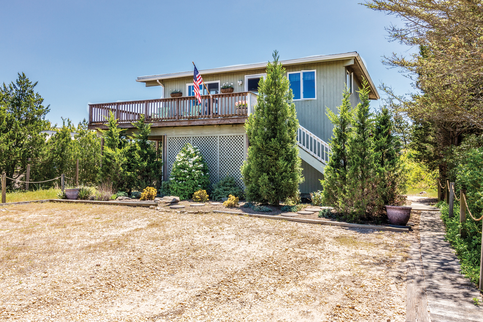 Amagansett Real Estate & Homes for Sale Out East