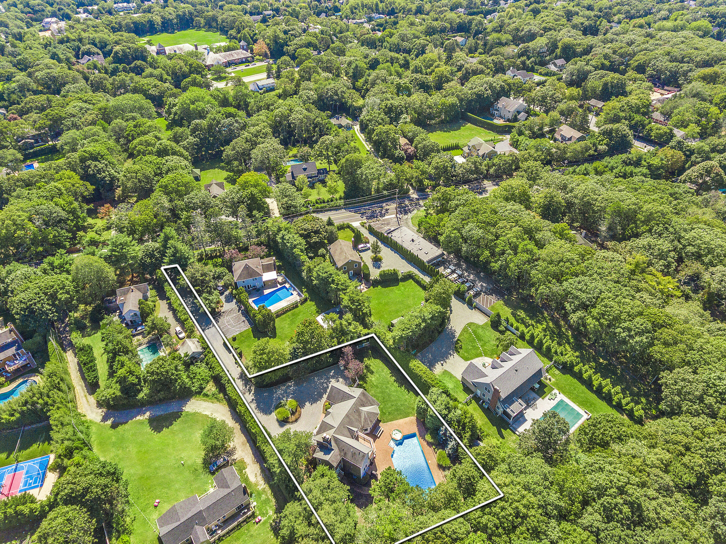 67 Montauk Hwy A in Quogue Out East